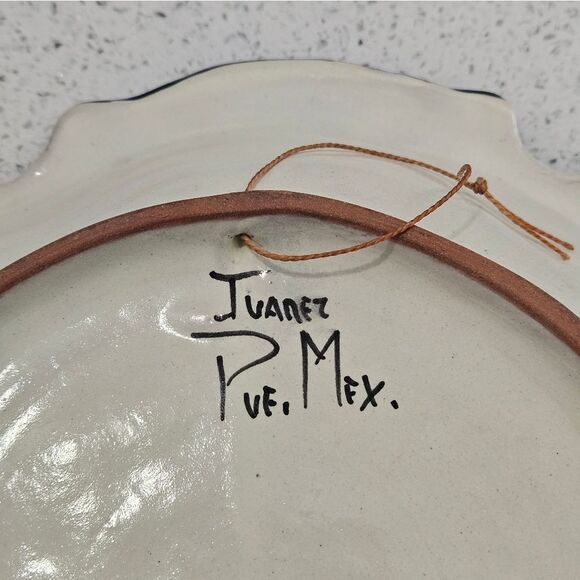 Talavera Mexican Pottery, Small Serving Bowl. Beautiful Patterns. - Picture 6 of 7